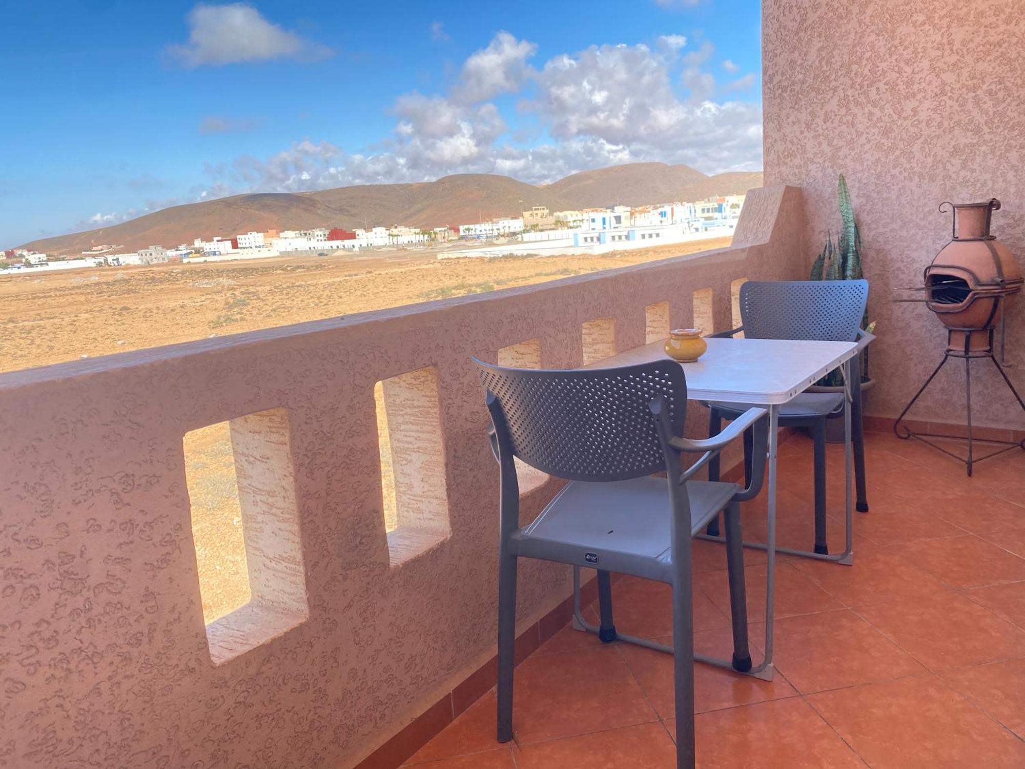 Tawada Apartment Мирлефт Екстериор снимка
